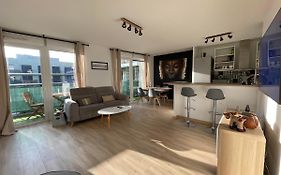 Charmant Logement Avec Jacuzzi