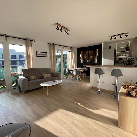Charmant Logement Avec Jacuzzi Mantes-la-Jolie Extérieur photo